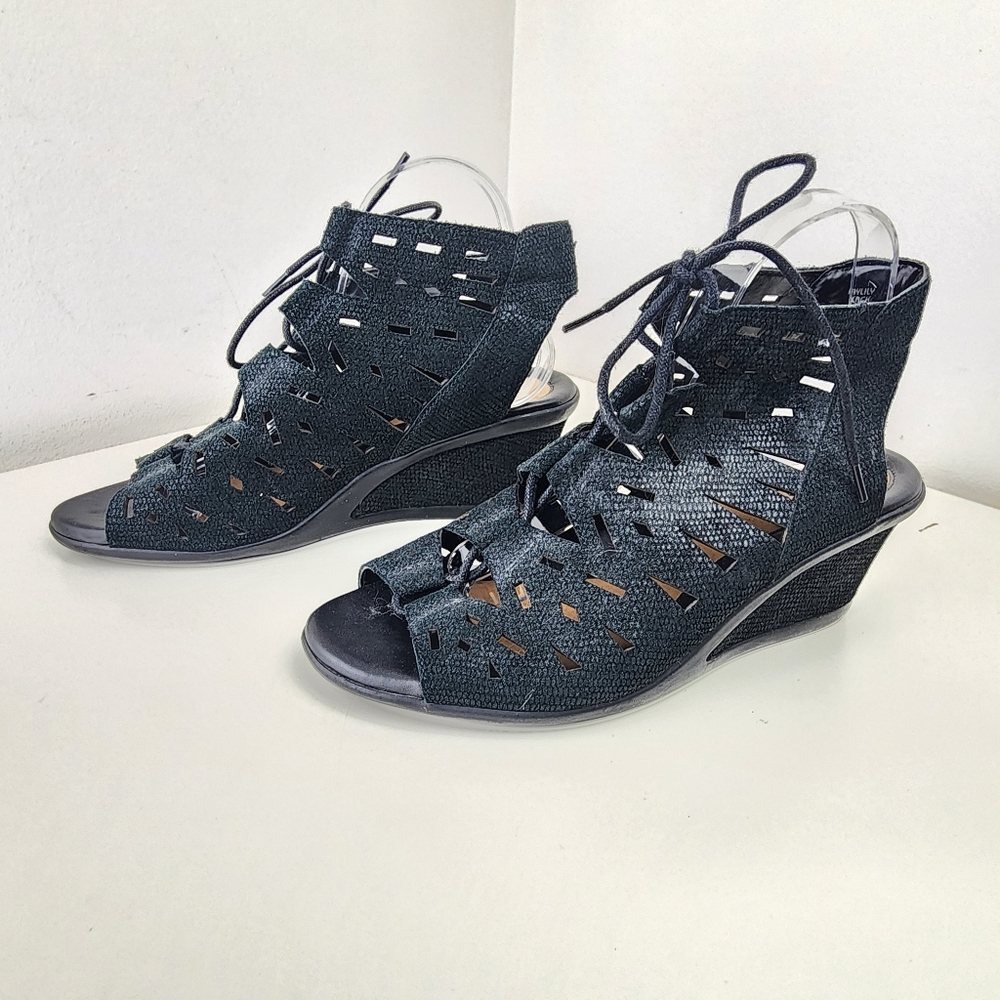 Earth Sandals Womens Leather Wedge Zip Lace Up Size 10B Black